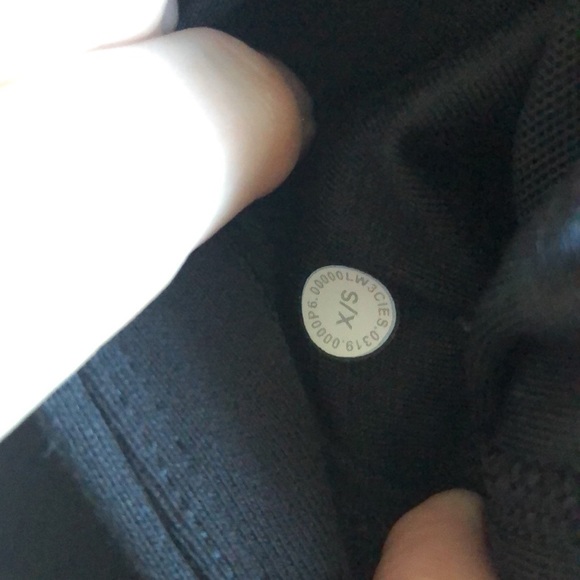 Lululemon Broken Beats Hoodie. - Picture 6 of 8